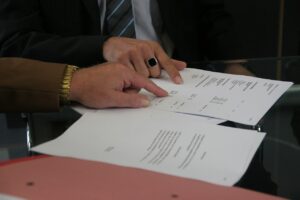 Sign on the lease contract for shared house in Japan